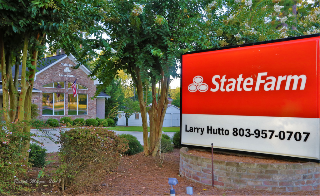 State Farm Insurance Agency – Larry Hutto